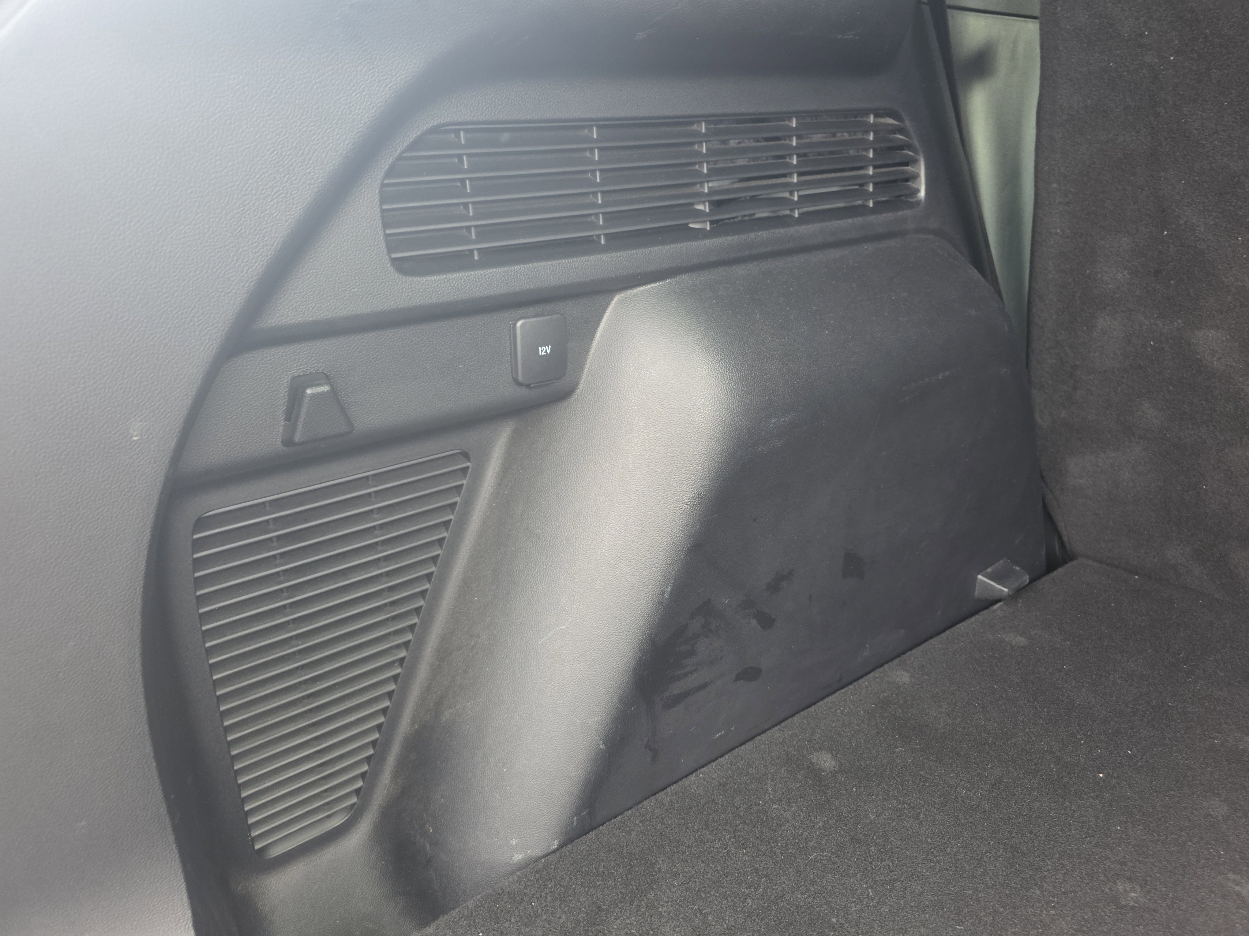 Certified 2022 Ford Escape Titanium w/ Titanium Elite Package image 20