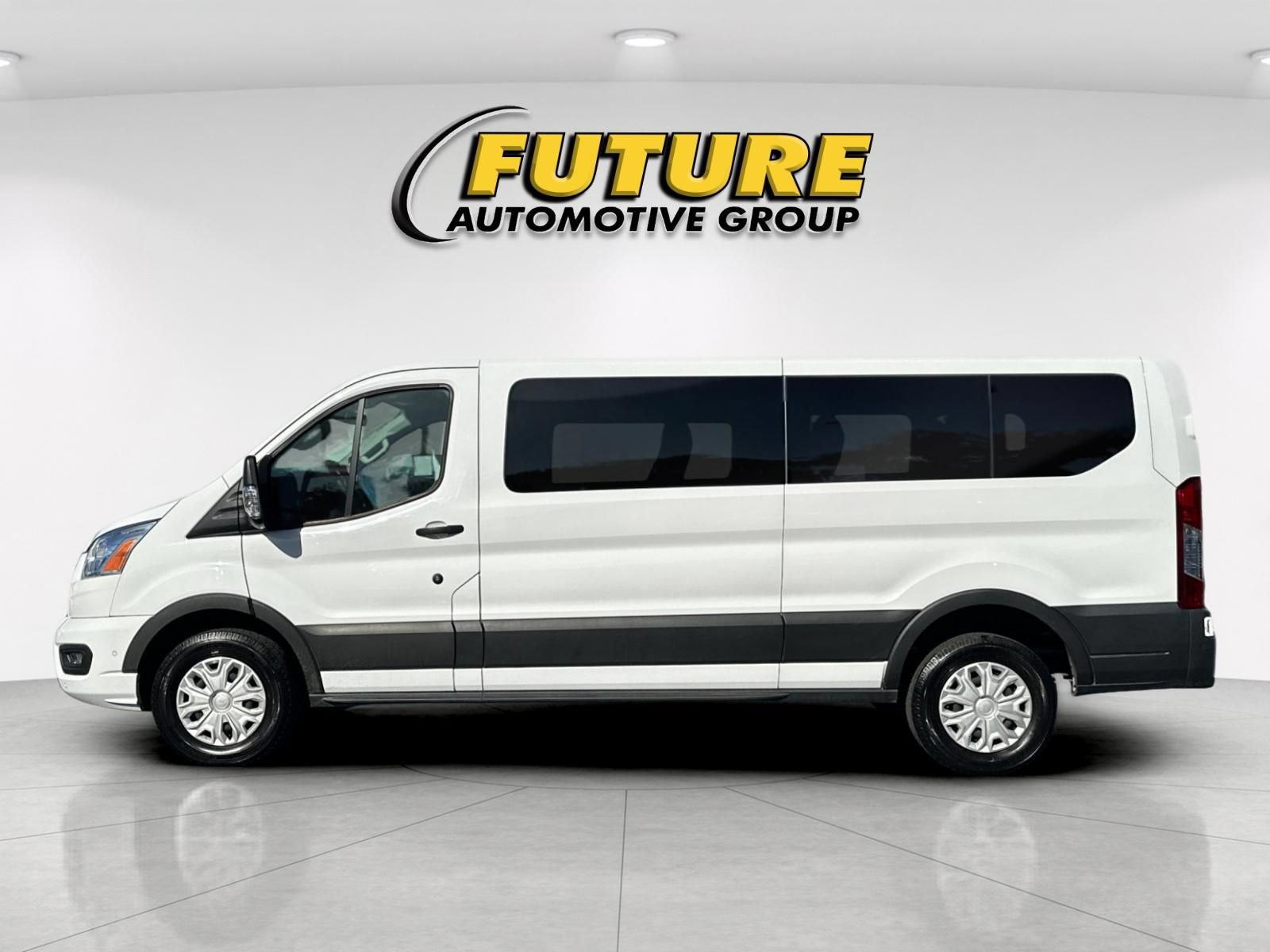 Certified 2022 Ford Transit 350 XLT RWD image 6