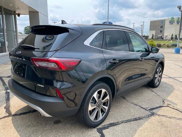 Certified 2024 Ford Escape Platinum AWD/4WD image 5