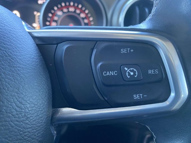 Used 2018 Jeep Wrangler Unlimited Rubicon AWD/4WD image 21