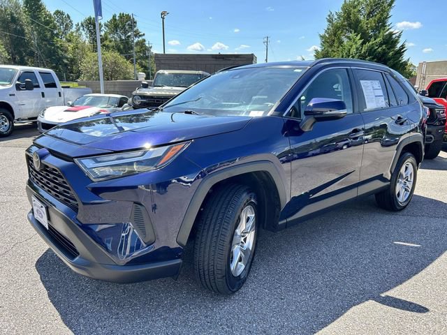 Used 2025 Toyota RAV4 XLE FWD image 26