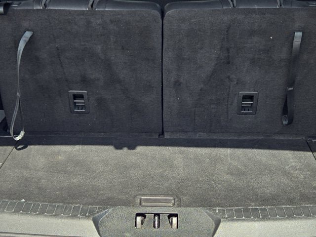 Certified 2024 Ford Explorer XLT w/ Equipment Group 202A AWD/4WD image 17