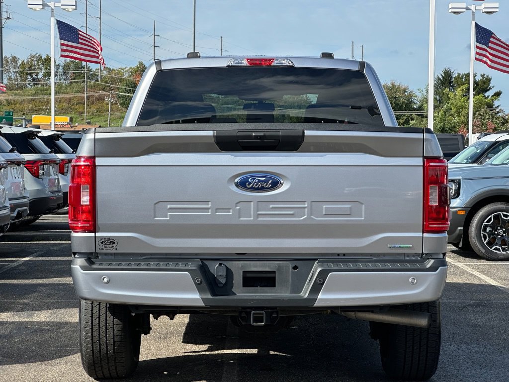 Certified 2021 Ford F150 XL w/ STX Appearance Package AWD/4WD image 5