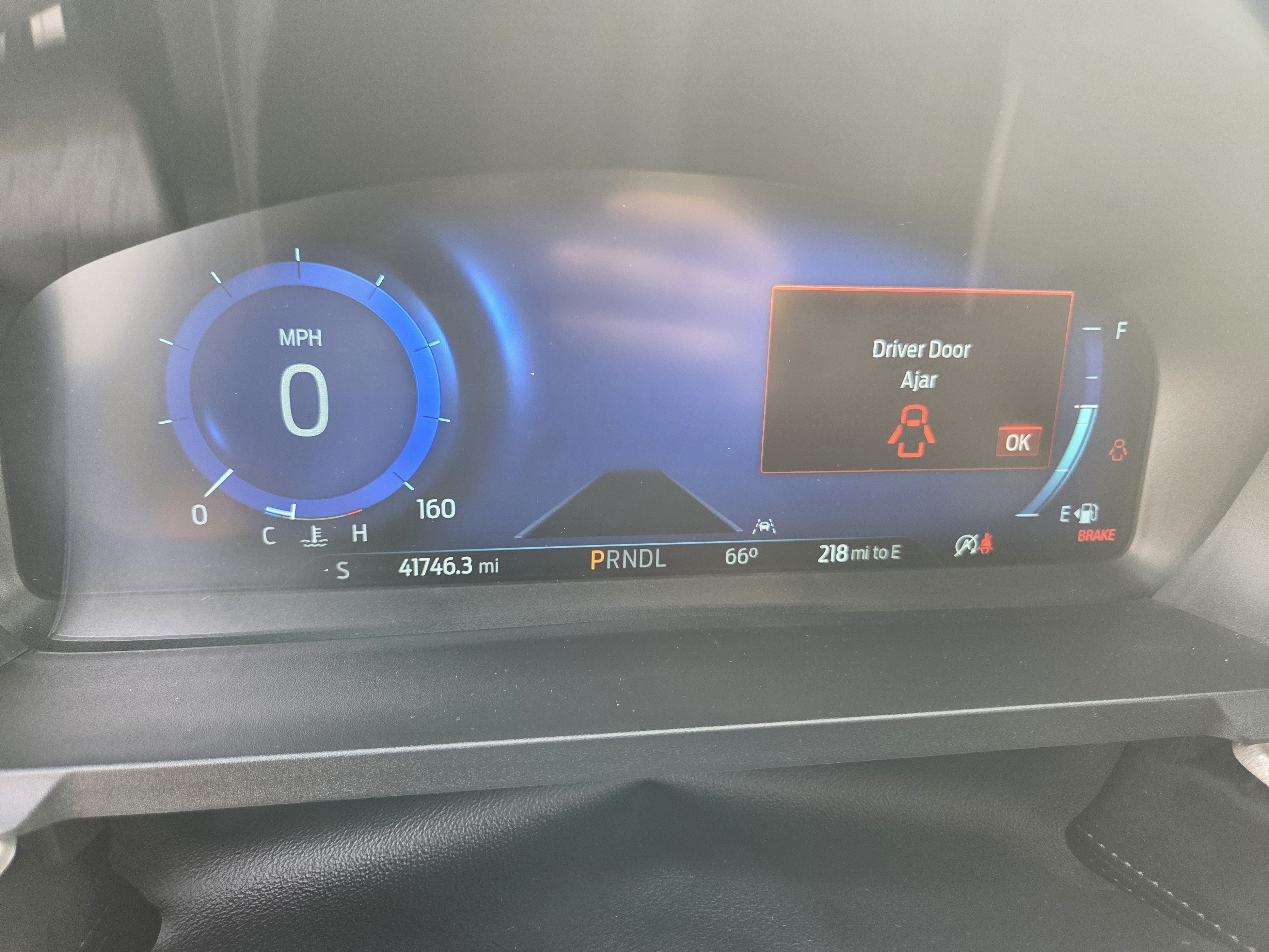 Certified 2023 Ford Explorer Platinum w/ Technology Package AWD/4WD image 18