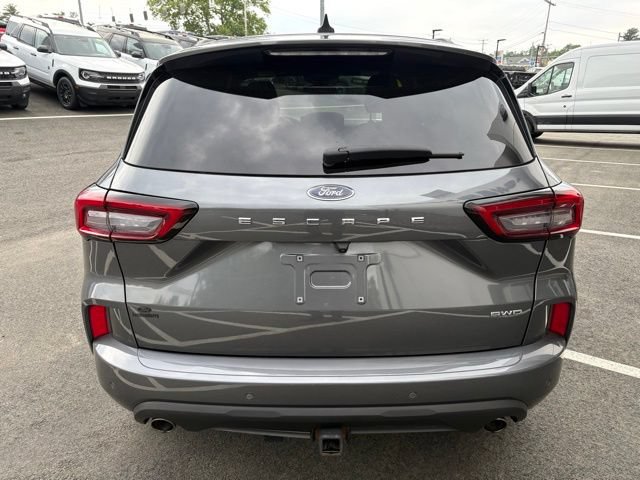 Certified 2023 Ford Escape ST-Line Select w/ Tech Pack #1 AWD/4WD image 4