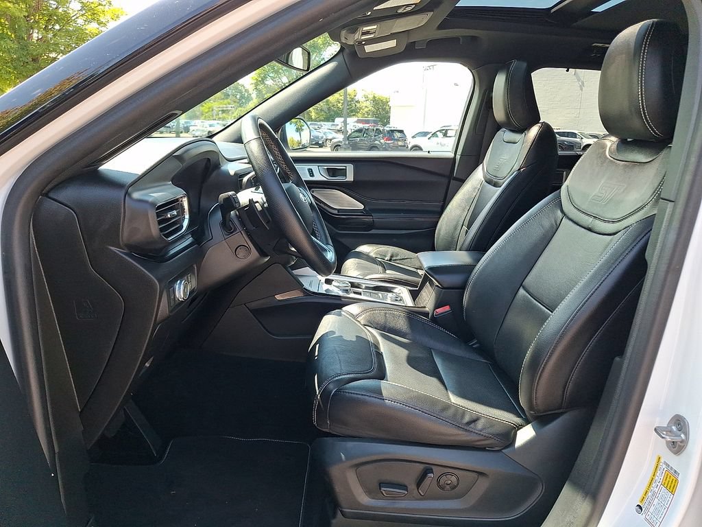 Certified 2021 Ford Explorer ST w/ Equipment Group 401A AWD/4WD image 15