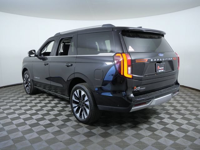 Certified 2025 Ford Expedition Platinum w/ Driver's Package AWD/4WD image 4