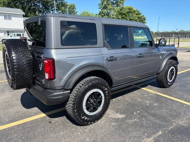 Certified 2023 Ford Bronco Black Diamond AWD/4WD image 3