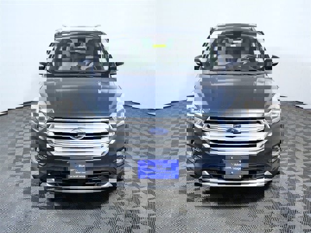 Certified 2019 Ford Escape Titanium image 3