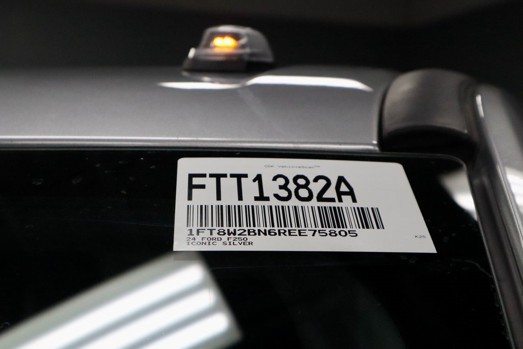 Certified 2024 Ford F250 Lariat w/ Lariat Ultimate Package image 32