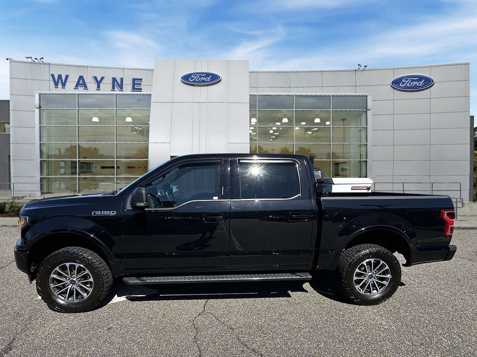 Certified 2019 Ford F150 XLT w/ Equipment Group 302A Luxury image 2