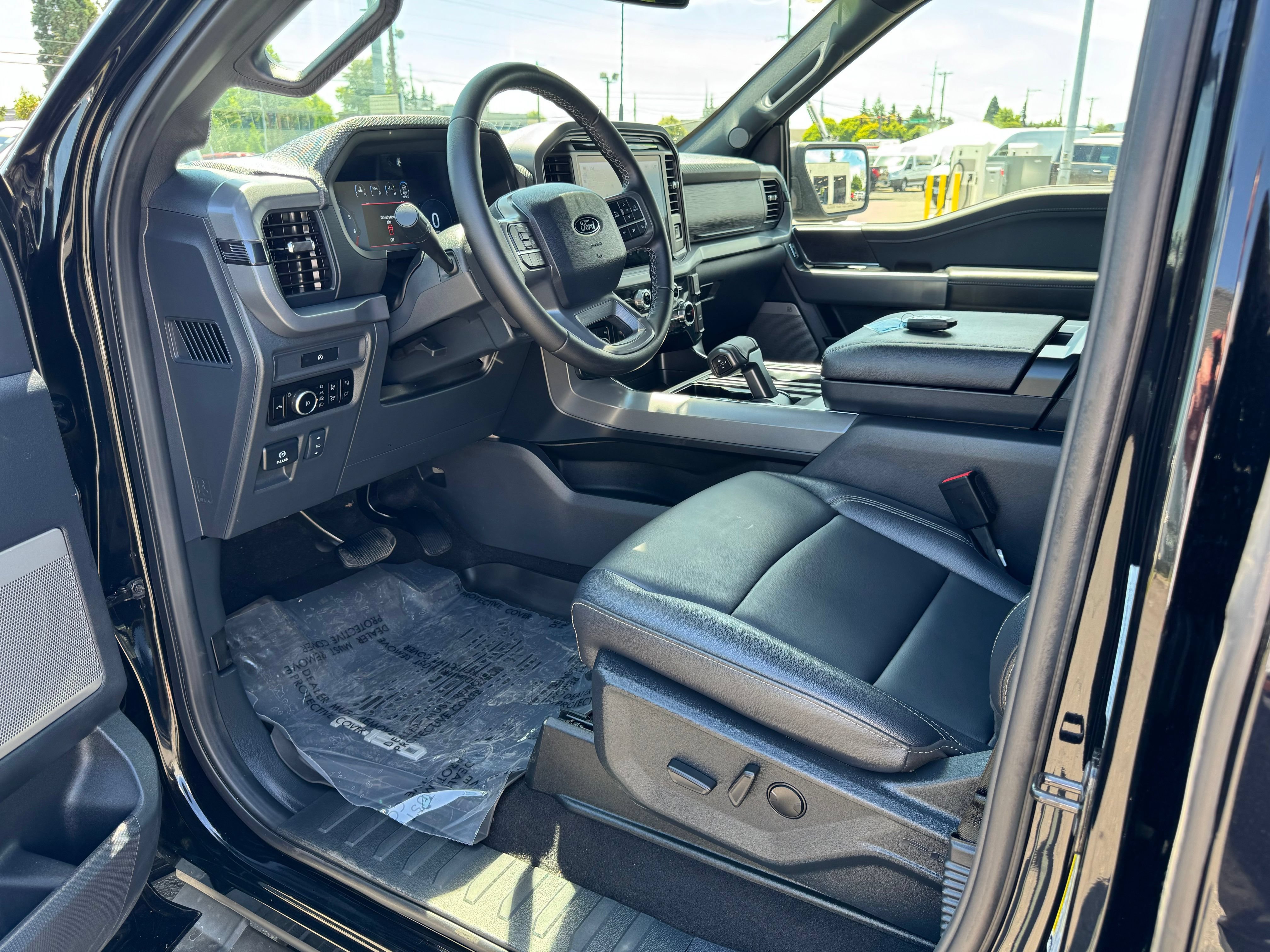 Certified 2025 Ford F150 XLT w/ Equipment Group 303A High AWD/4WD image 23