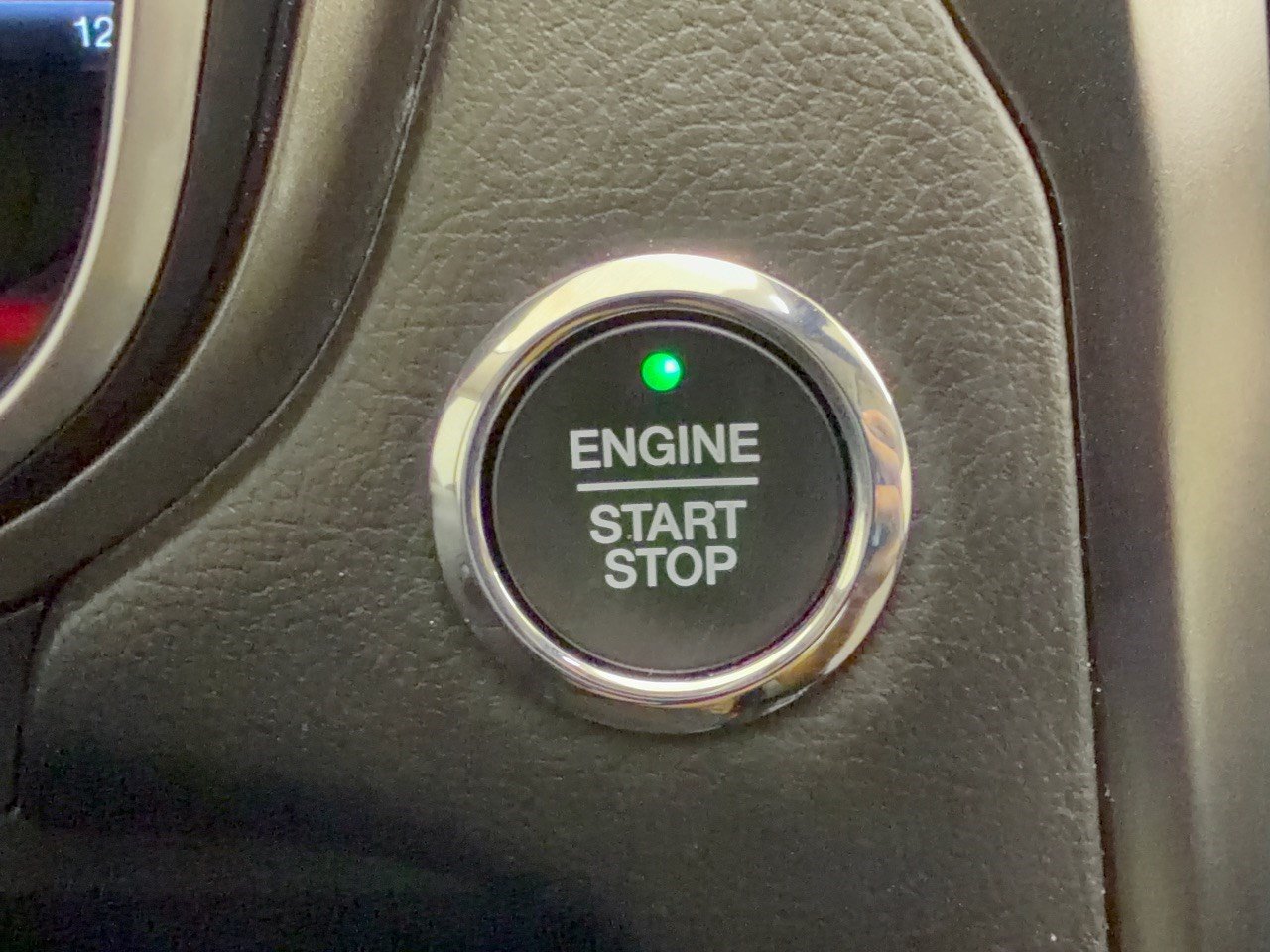 Certified 2019 Ford Fusion SE w/ Equipment Group 151A FWD image 20