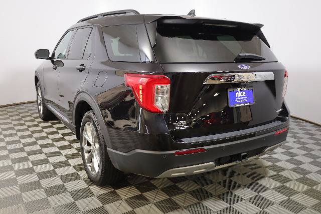 Certified 2024 Ford Explorer XLT w/ Equipment Group 202A AWD/4WD image 7