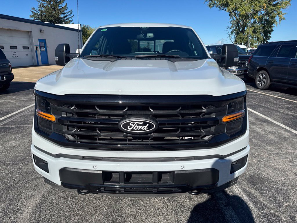 Certified 2024 Ford F250 4x4 Crew Cab Super Duty image 9
