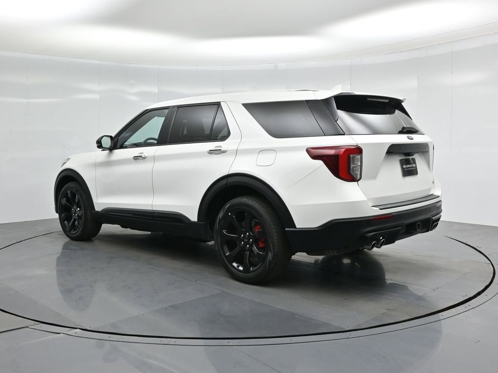 Certified 2022 Ford Explorer ST w/ Equipment Group 401A image 7