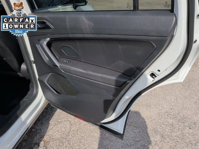 Used 2019 Volkswagen Tiguan SE image 24