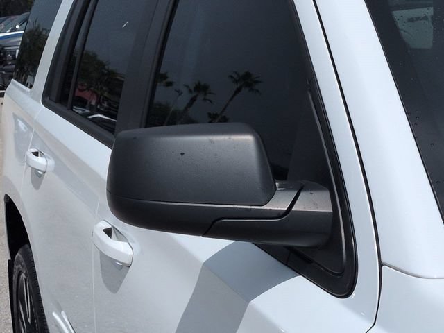 Used 2018 Chevrolet Tahoe Premier w/ RST Edition RWD image 12