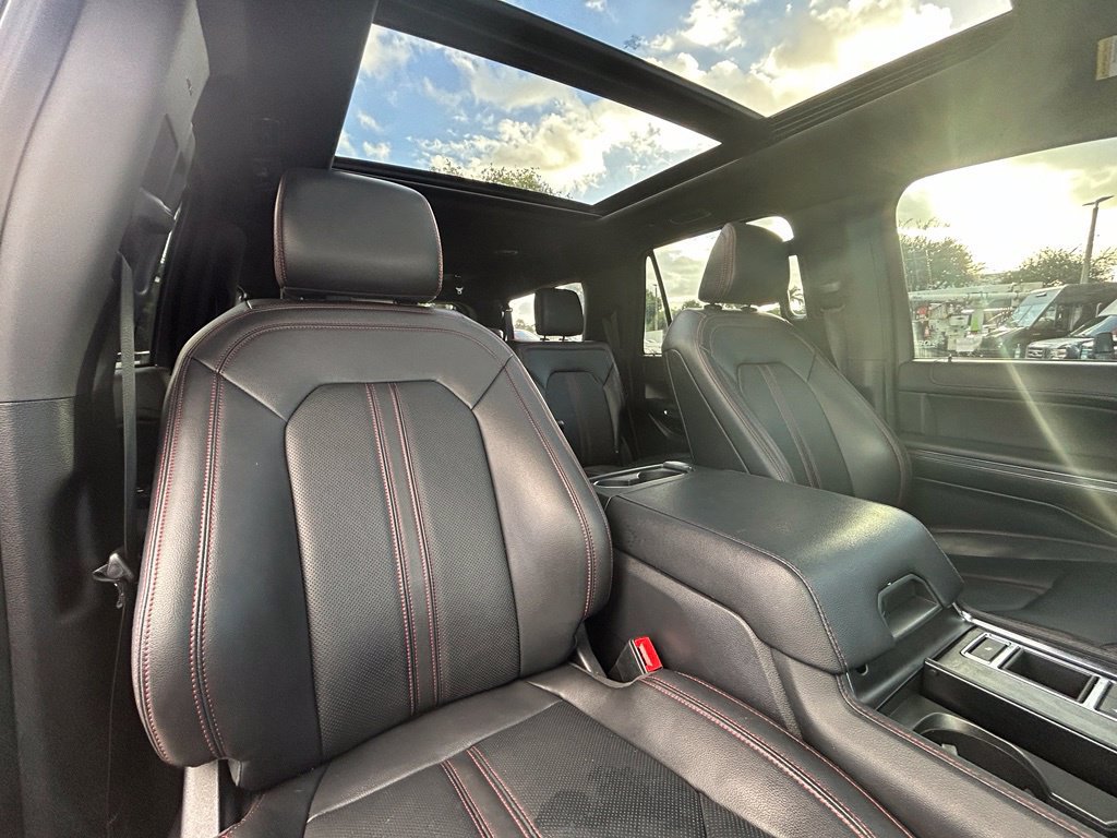 Certified 2024 Ford Expedition Max Limited RWD image 30
