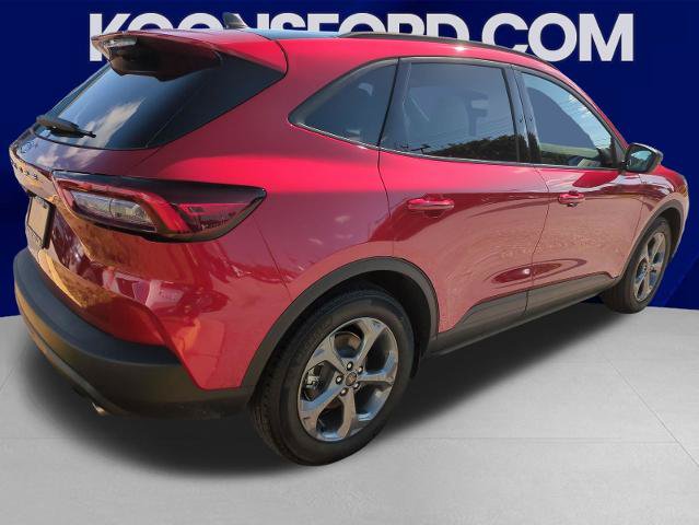 Certified 2026 Ford Escape ST-Line w/ Cold Weather Package FWD image 5