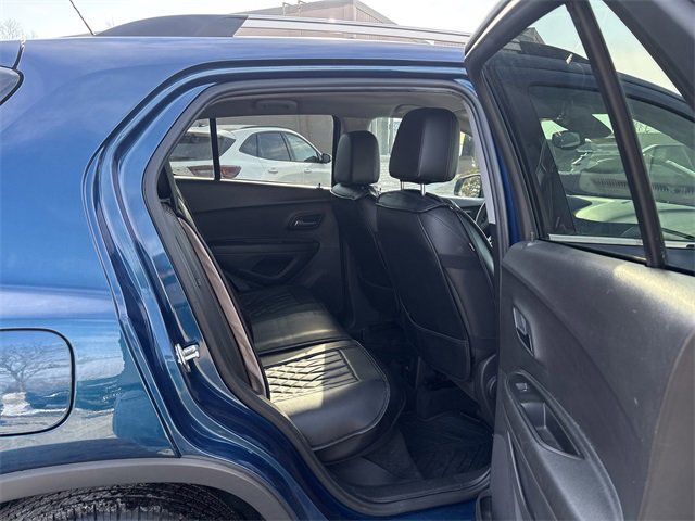 Used 2020 Chevrolet Trax LT w/ Driver Confidence Package image 16