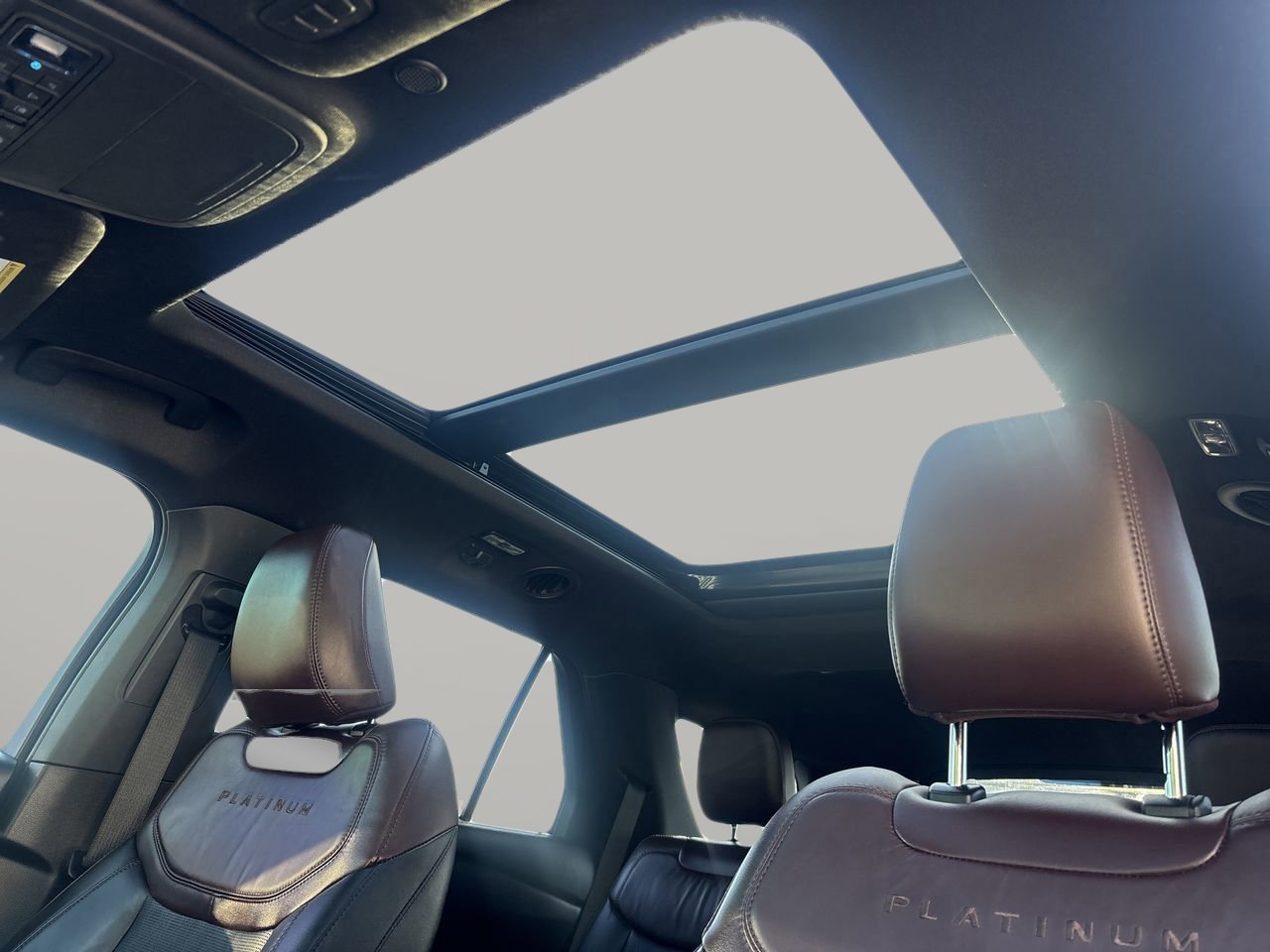 Certified 2023 Ford Explorer Platinum w/ Technology Package image 23