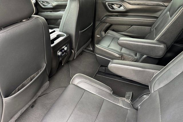 Used 2022 GMC Yukon SLT w/ SLT Luxury Package image 14
