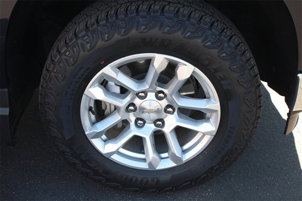 Used 2023 Chevrolet Silverado 1500 LT image 14