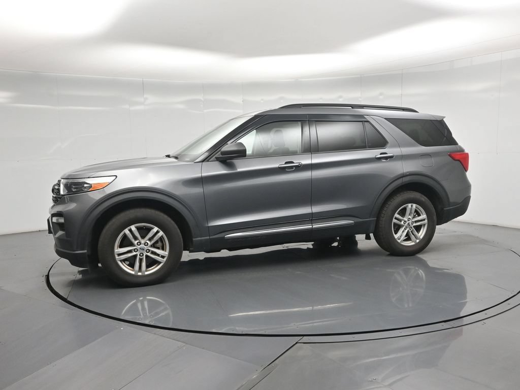 Certified 2021 Ford Explorer XLT w/ Equipment Group 202A AWD/4WD image 14