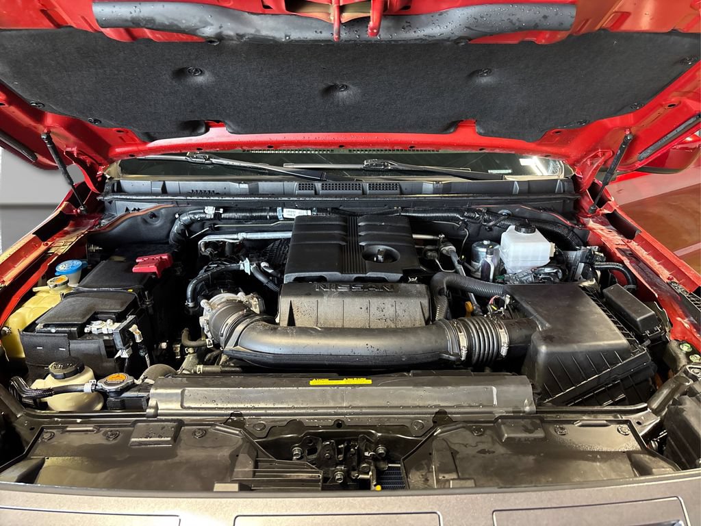 Used 2025 Nissan Frontier SV AWD/4WD image 16