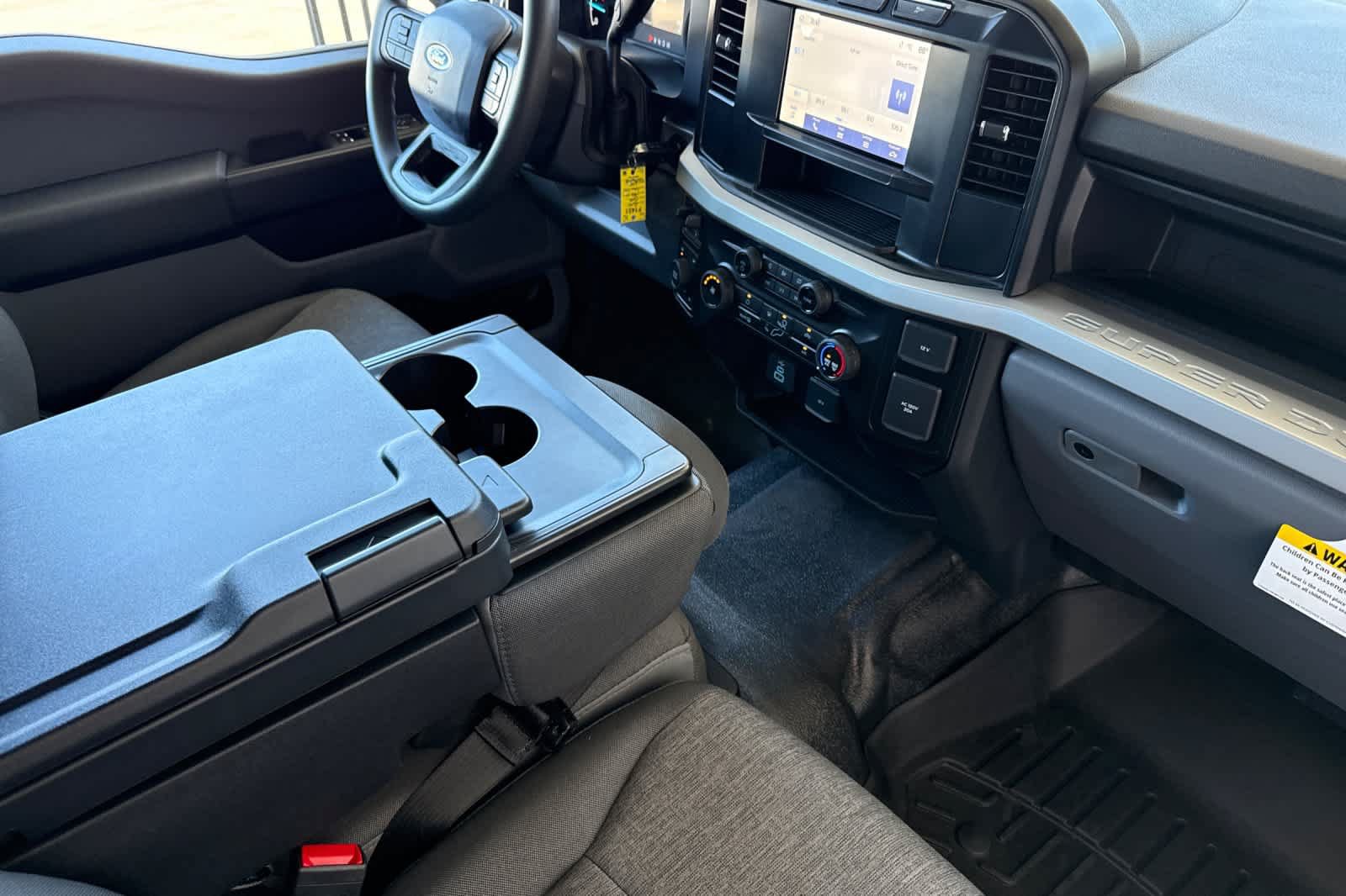 Certified 2024 Ford F550 4x4 Crew Cab Super Duty image 16