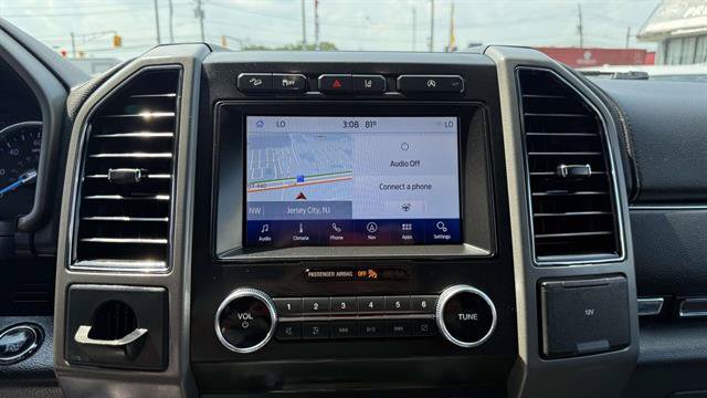 Certified 2020 Ford Expedition XLT w/ Equipment Group 202A AWD/4WD image 19