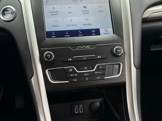 Certified 2020 Ford Fusion SE FWD image 22