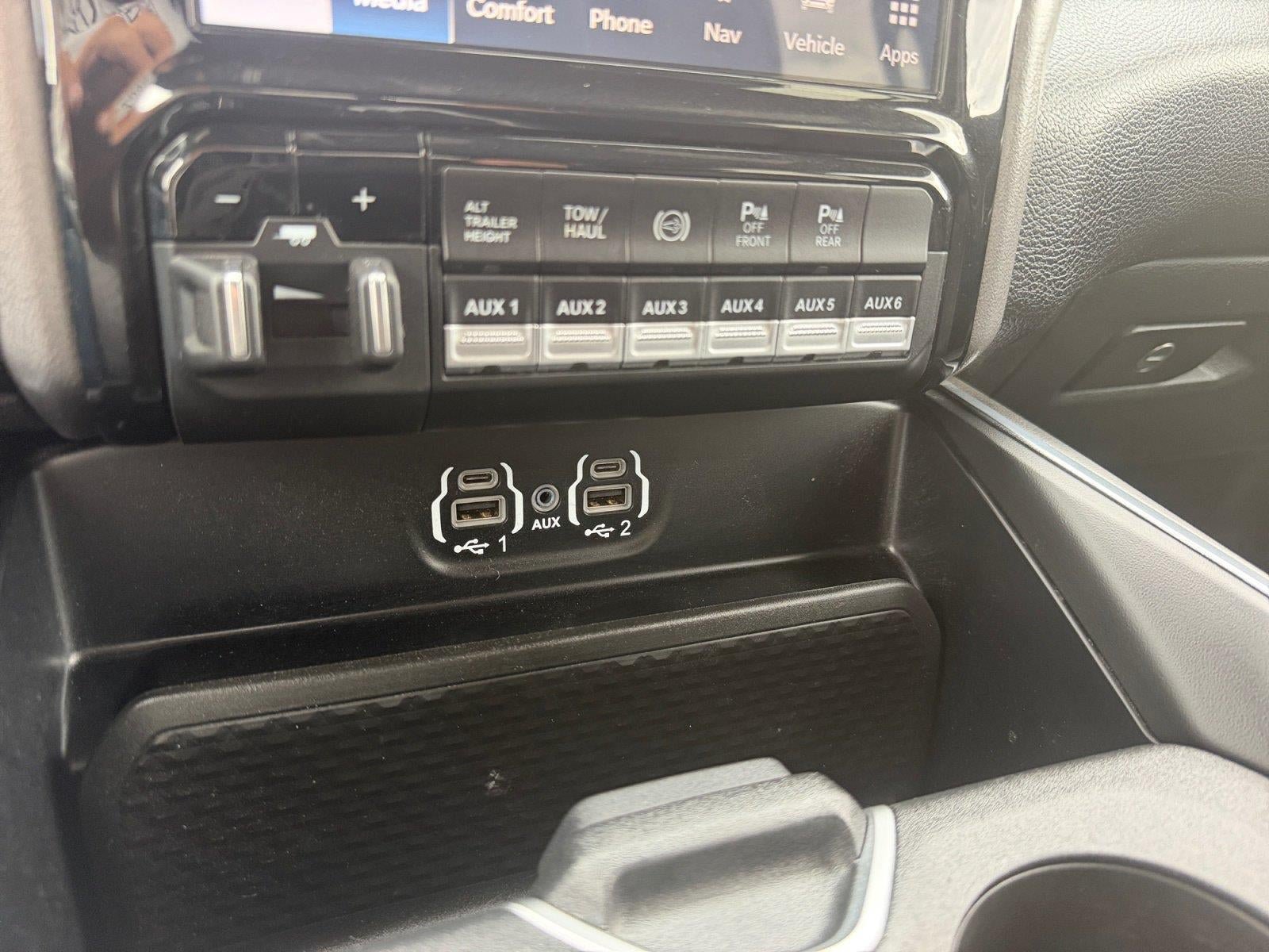 Used 2024 RAM 3500 Laramie w/ Night Edition AWD/4WD image 20