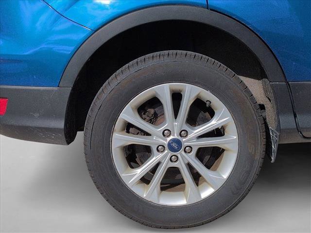 Certified 2017 Ford Escape SE w/ SE Cold Weather Package image 12