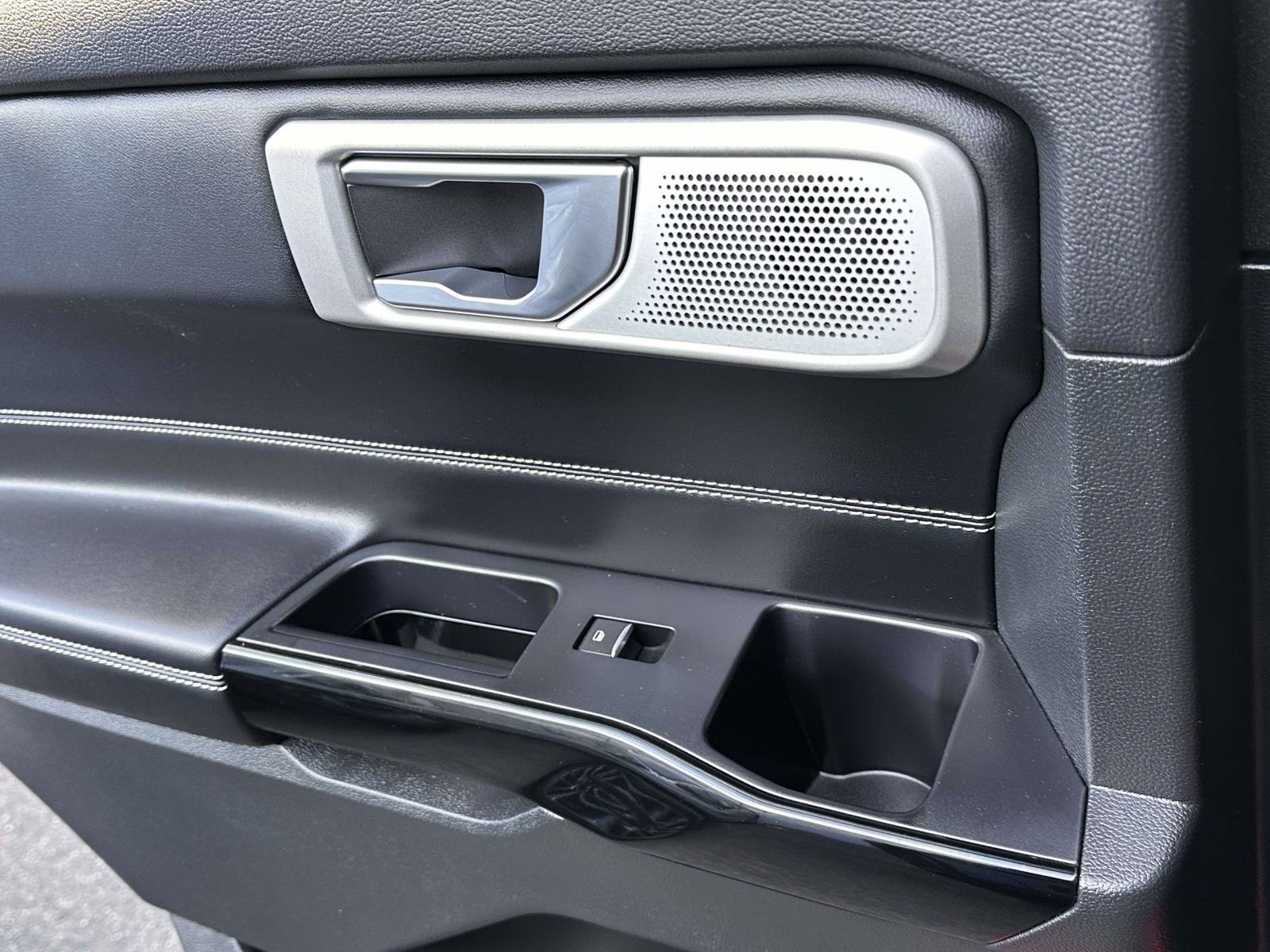 Certified 2022 Ford Explorer ST w/ Equipment Group 401A image 22