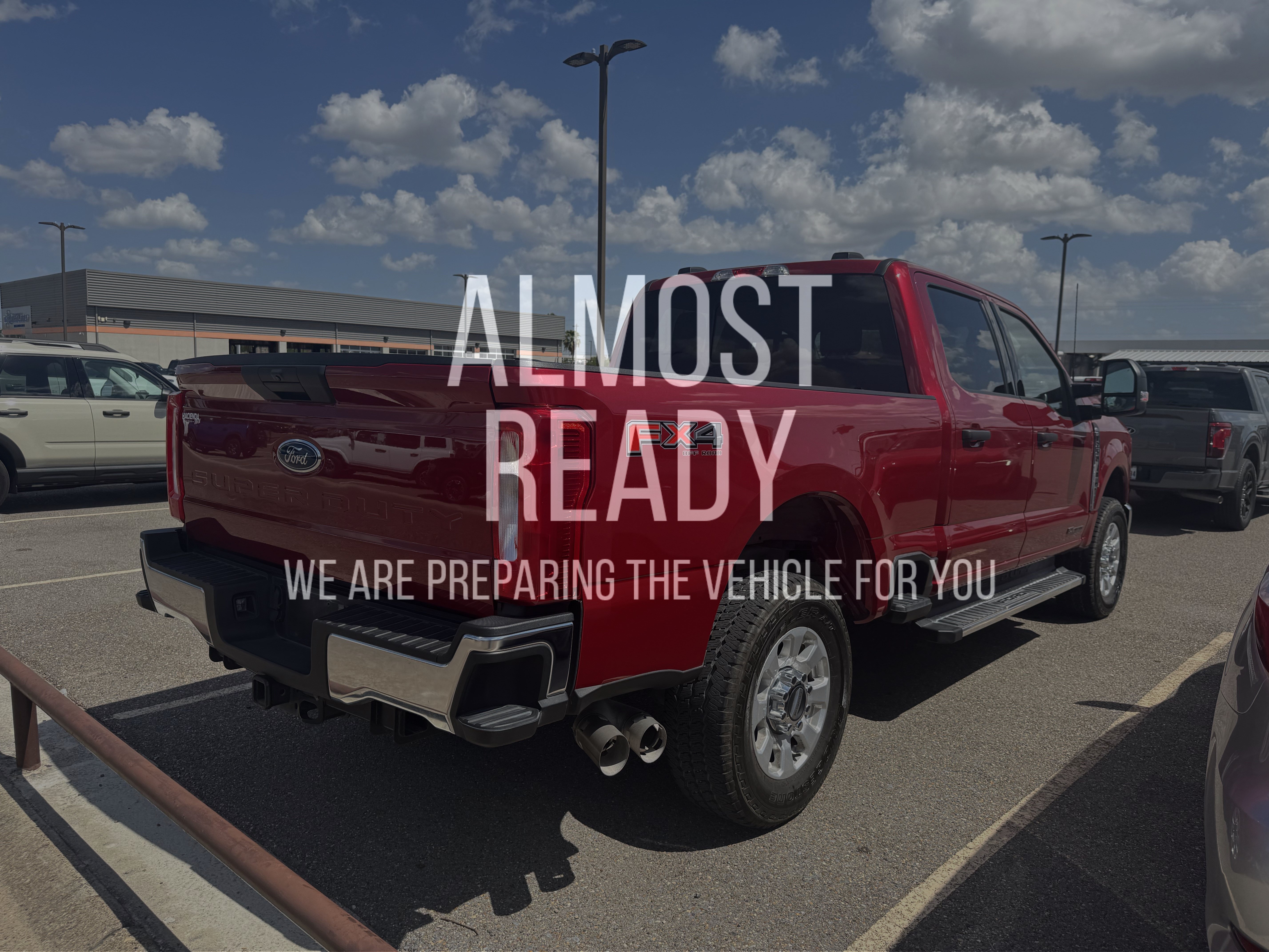 Certified 2023 Ford F250 XLT w/ FX4 Off-Road Package AWD/4WD image 4