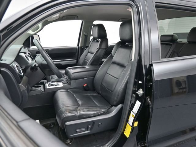 Used 2021 Toyota Tundra SR5 w/ Trail Edition image 12