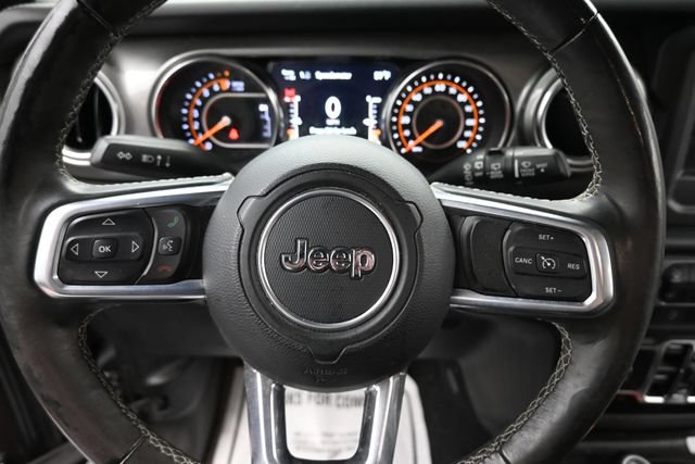 Used 2019 Jeep Wrangler Unlimited Sahara w/ Cold Weather Group AWD/4WD image 9