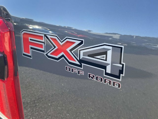 Certified 2026 Ford F350 Platinum w/ FX4 Off-Road Package AWD/4WD image 10