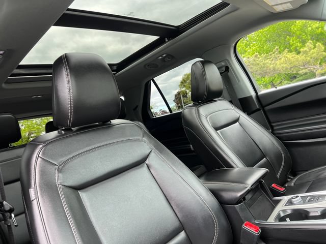 Certified 2023 Ford Explorer XLT w/ Equipment Group 202A AWD/4WD image 37