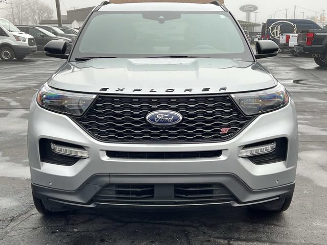 Certified 2024 Ford Explorer ST w/ Equipment Group 401A image 8
