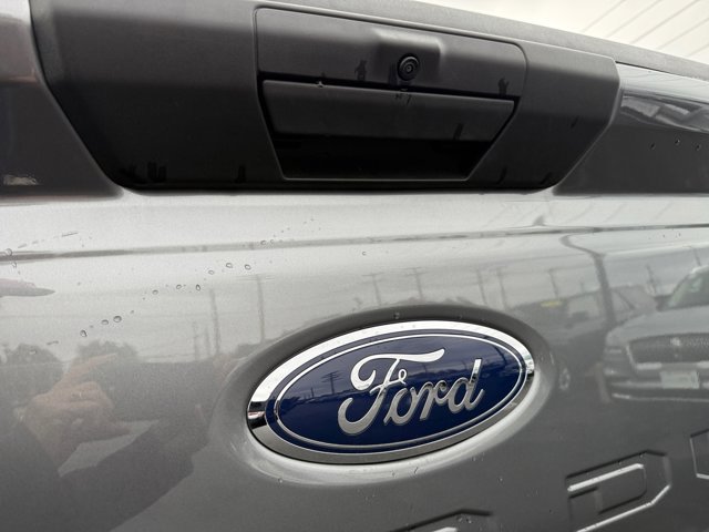 Certified 2023 Ford F250 XLT w/ Snow Plow Prep Package image 28