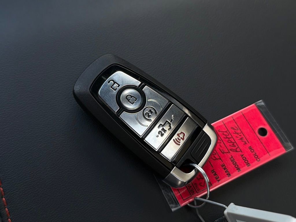 Certified 2025 Ford F150 Raptor image 33