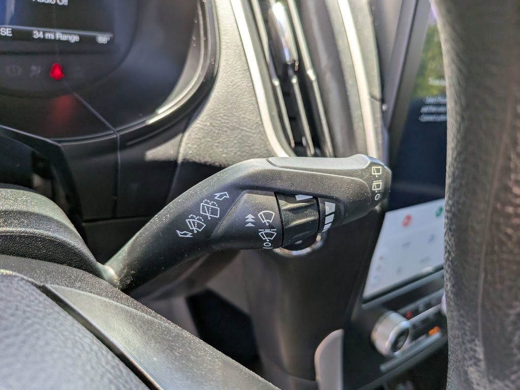 Certified 2024 Ford Edge SE w/ Black Appearance Package image 32