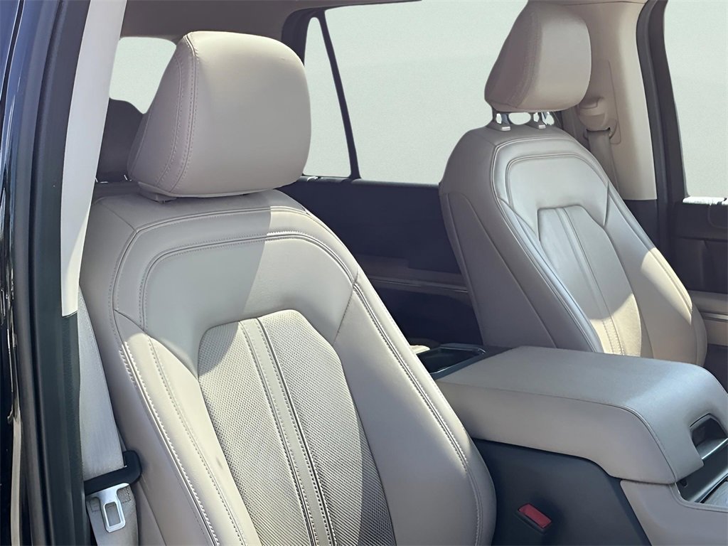 Certified 2024 Ford Expedition Max Limited image 16