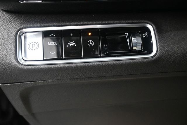 Used 2024 Buick Envision Preferred AWD/4WD image 8