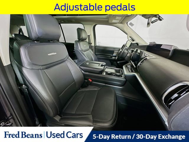 Certified 2025 Ford Expedition Max Platinum image 36