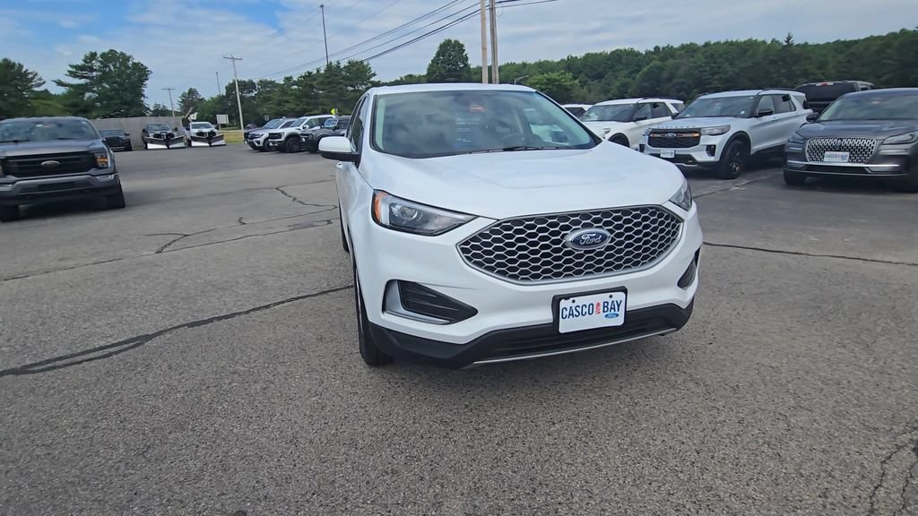 Certified 2024 Ford Edge SEL AWD/4WD image 13