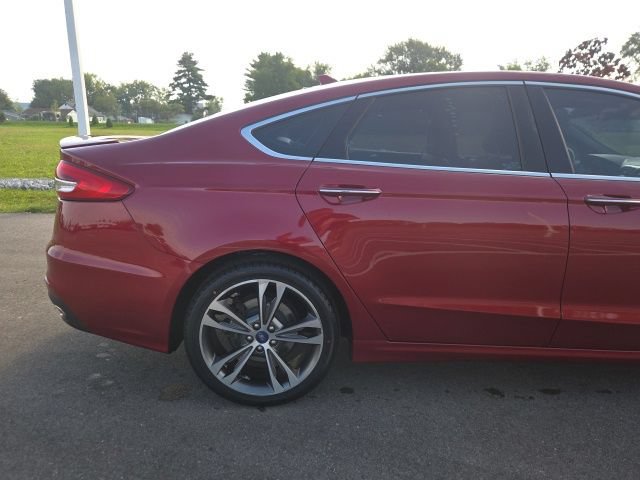 Certified 2019 Ford Fusion Titanium AWD/4WD image 7